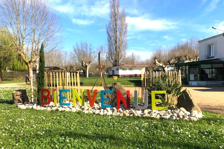 Camping De Thoissey - Bild 7