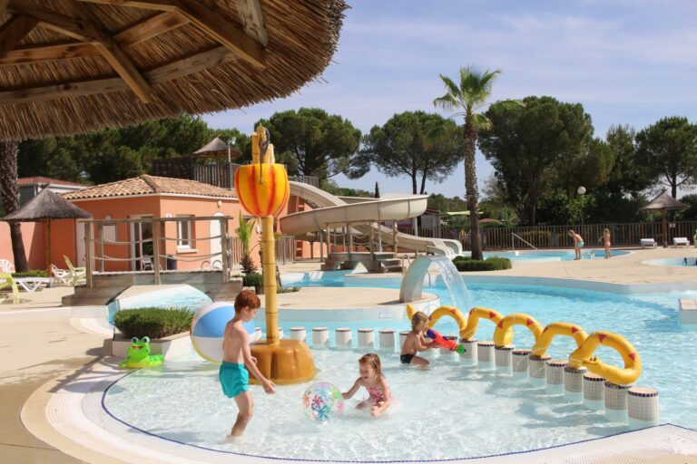 Camping Domaine Sainte Veziane - Bild 2