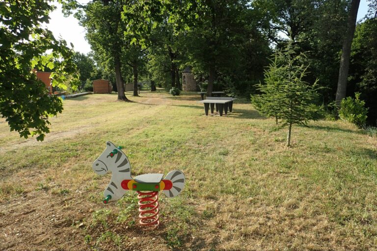 Camping Du Domaine De Senaud - Bild 7