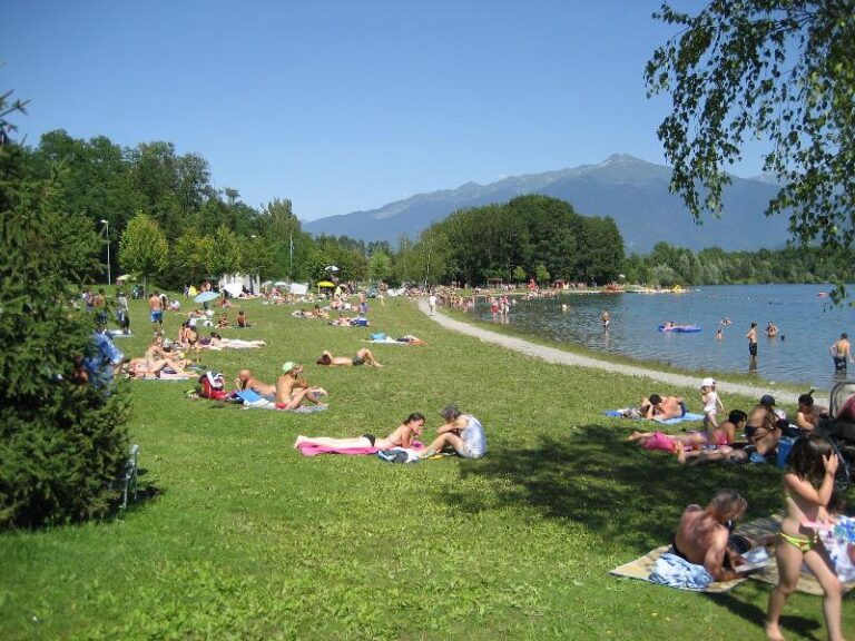 Camping Du Lac De Carouge - Bild 13