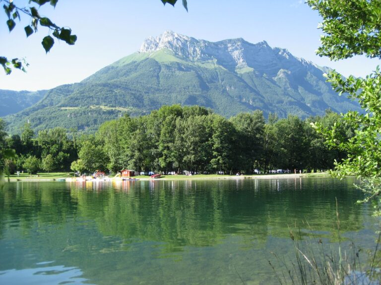 Camping Du Lac De Carouge - Bild 6