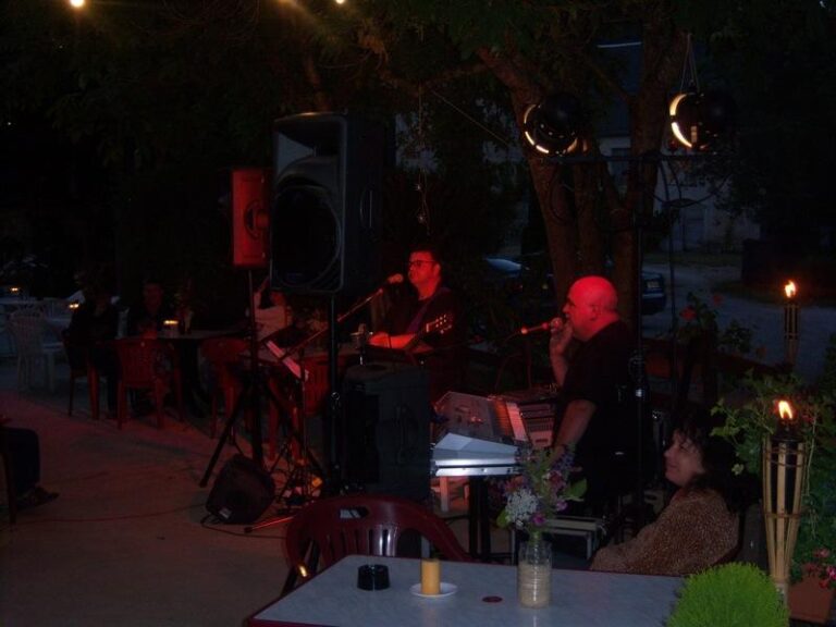 Camping Du Moulin Des Donnes - Bild 4