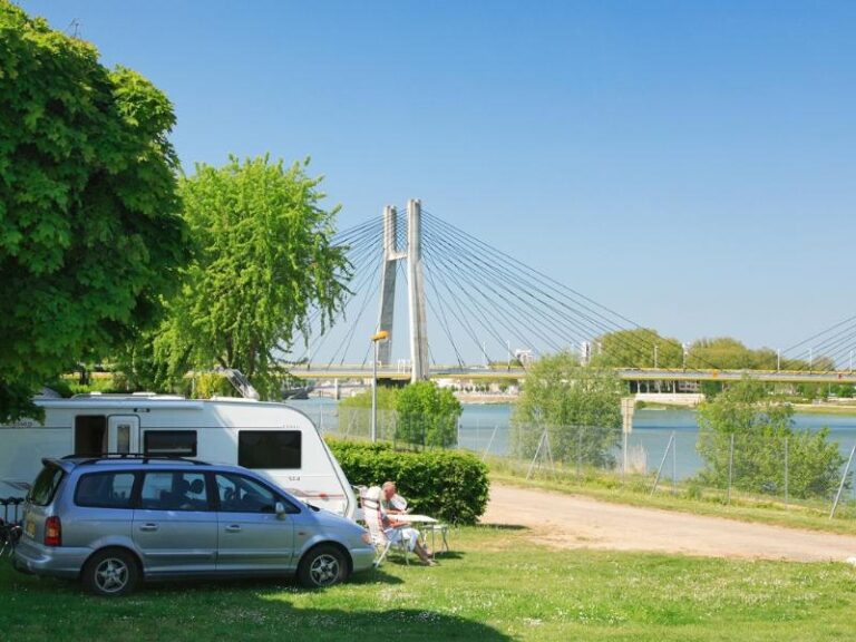 Camping Du Pont De Bourgogne - Bild 5