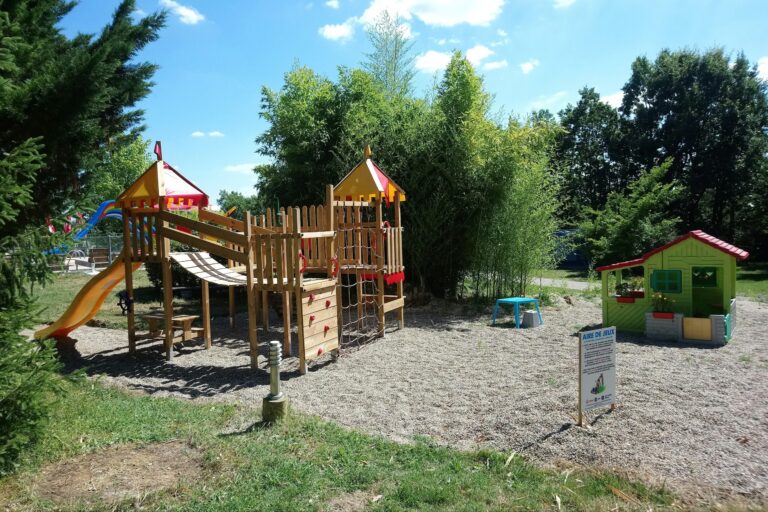 Camping Fontaine Du Roc - Bild 5