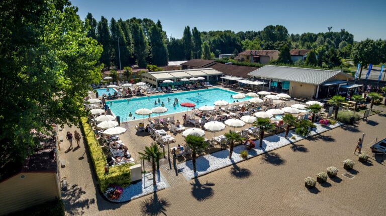 Hu Venezia Camping In Town - Bild 1