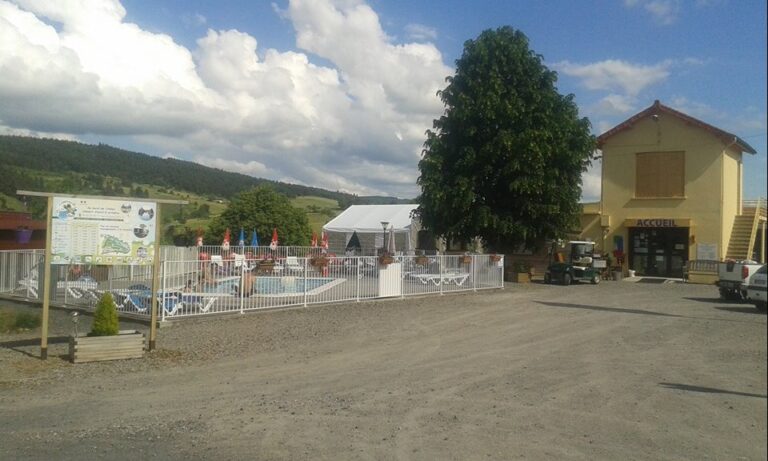 Camping La Cigale De L'allier - Bild 2