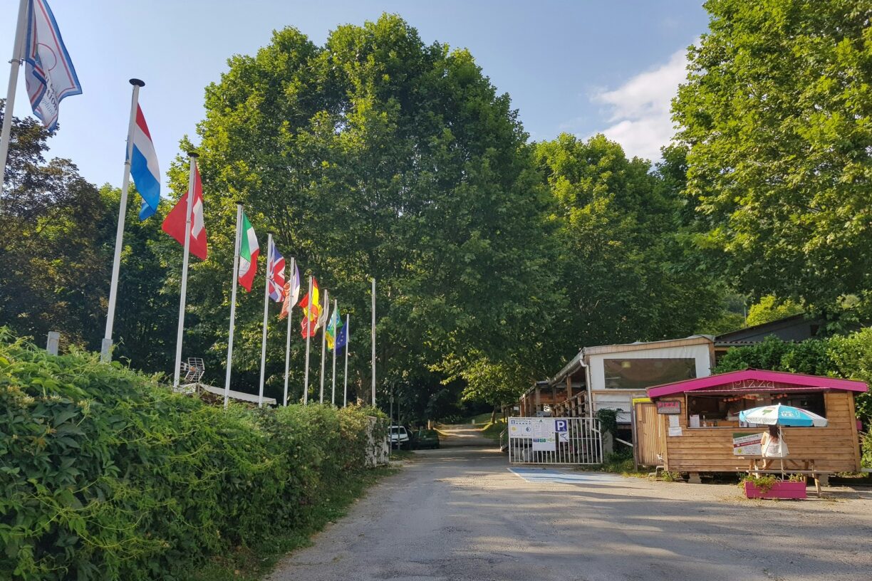 Camping Le Bois De Cornage - Bild 9 Camping Le Bois De Cornage - Bild 9