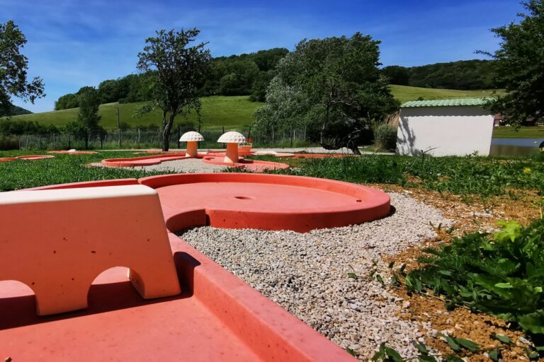 Camping Le Bois De Reveuge - Bild 7