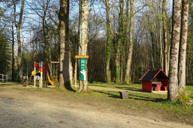 Camping Le Bois Du Coderc - Bild 9