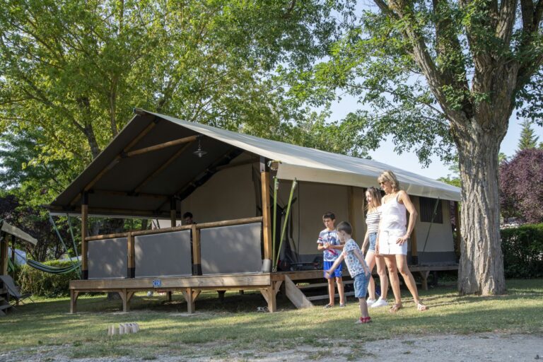 Camping Le Château - Bild 8