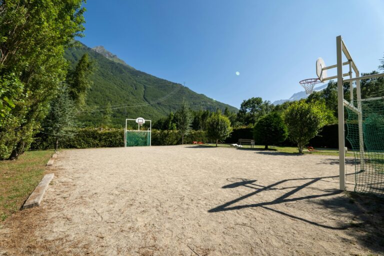 Camping Le Château De Rochetaillée - Bild 7