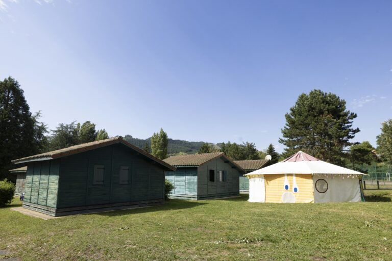 Camping Le Lac Des Sapins - Bild 9