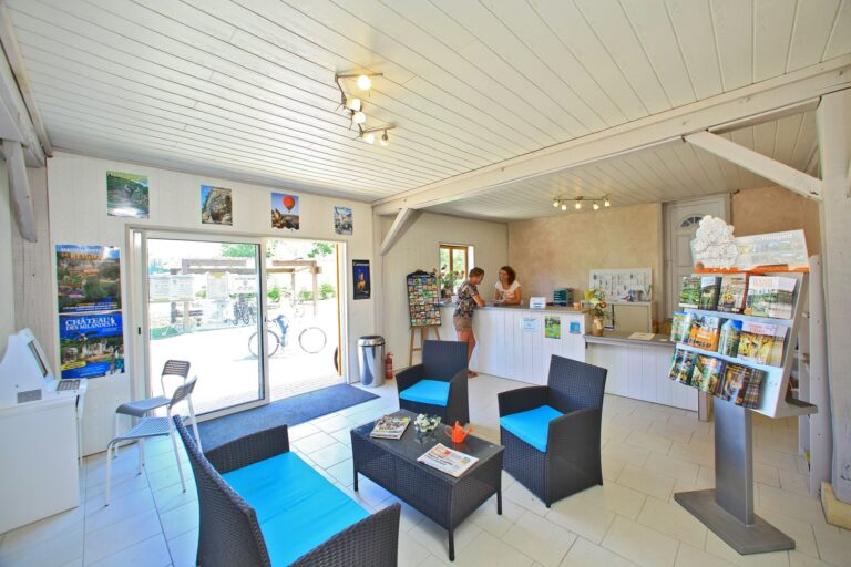 Camping Le Plein Air Des Bories - Bild 6