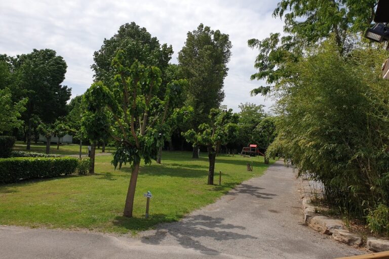 Camping Le Verger De Jastres - Bild 7 Camping Le Verger De Jastres - Bild 7