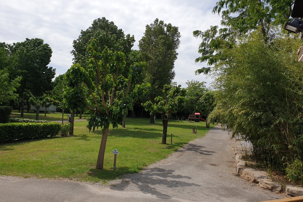 Camping Le Verger De Jastres - Bild 7 Camping Le Verger De Jastres - Bild 7