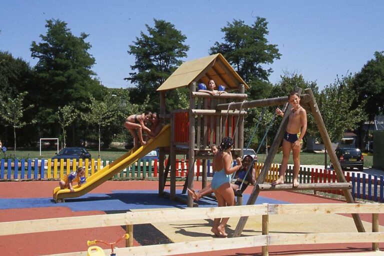 Camping Le Village Du Port - Bild 7