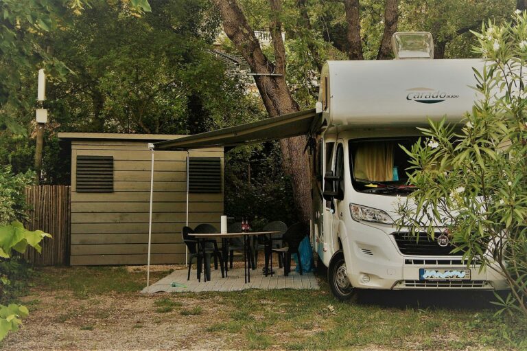 Camping Les Cent Chênes - Bild 1 Camping Les Cent Chênes - Bild 1