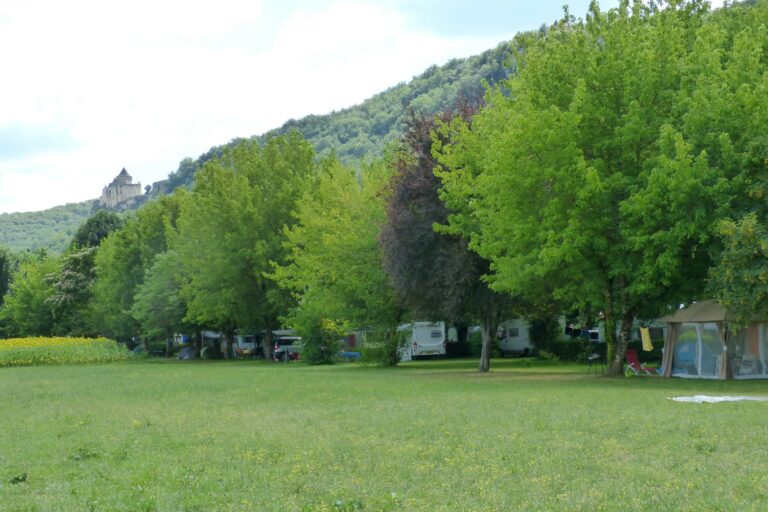 Camping Les Cinq Châteaux - Bild 11