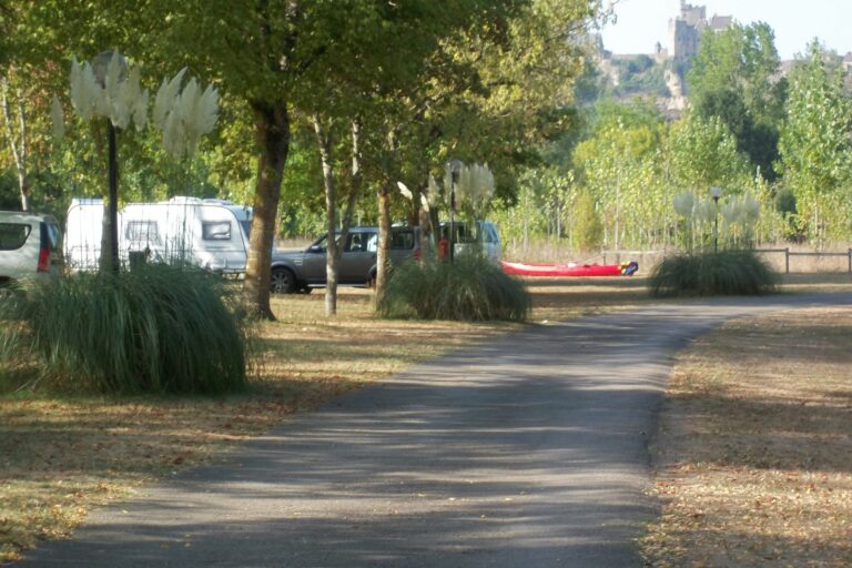 Camping Les Cinq Châteaux - Bild 14