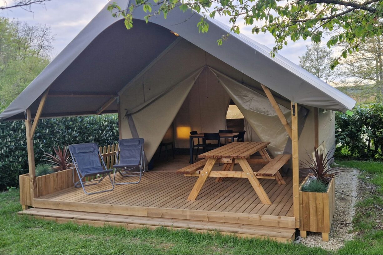 Camping Les Coteaux Du Lac - Bild 8 Camping Les Coteaux Du Lac - Bild 8