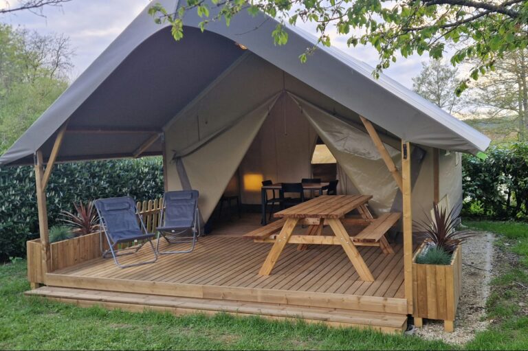 Camping Les Coteaux Du Lac - Bild 8 Camping Les Coteaux Du Lac - Bild 8