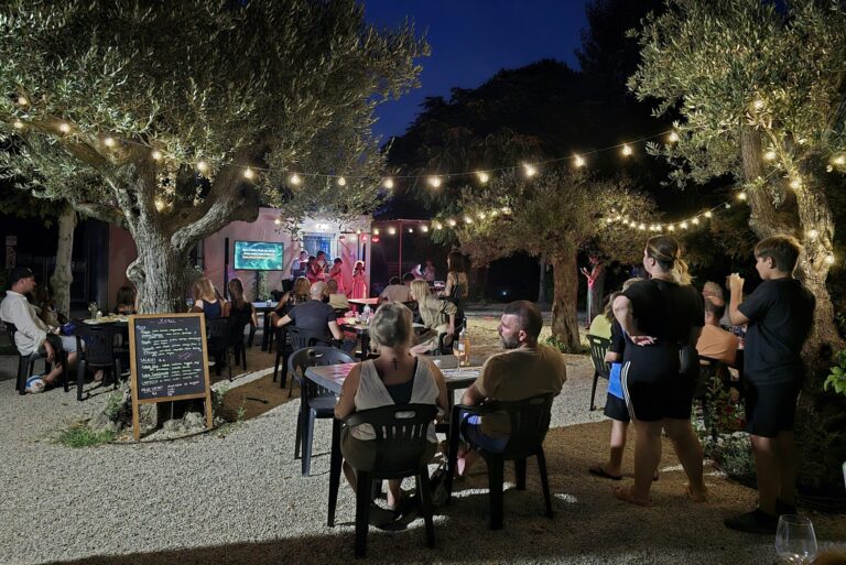 Camping Les Micocouliers - Bild 15