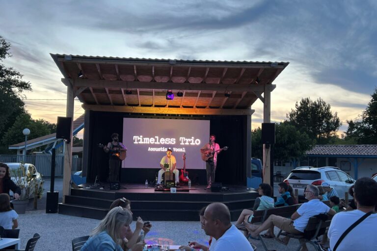 Camping Les Ourmes - Bild 10