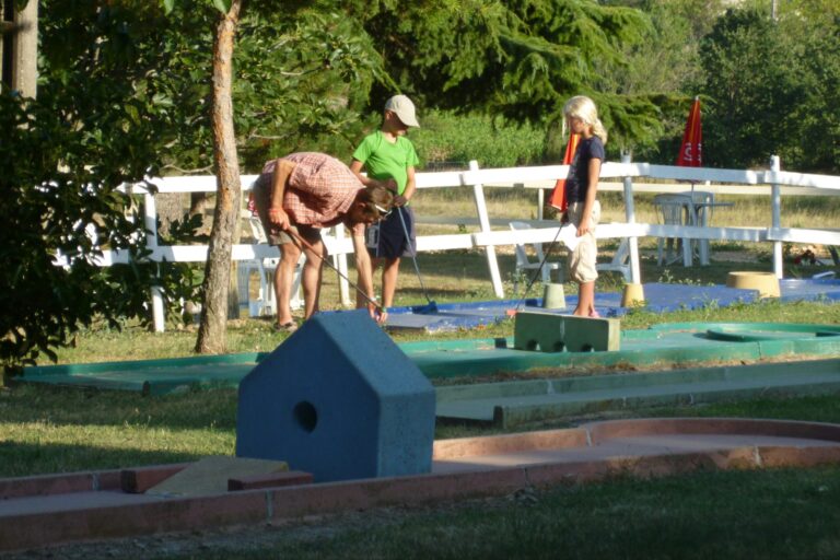 Camping Les Truffières - Bild 12