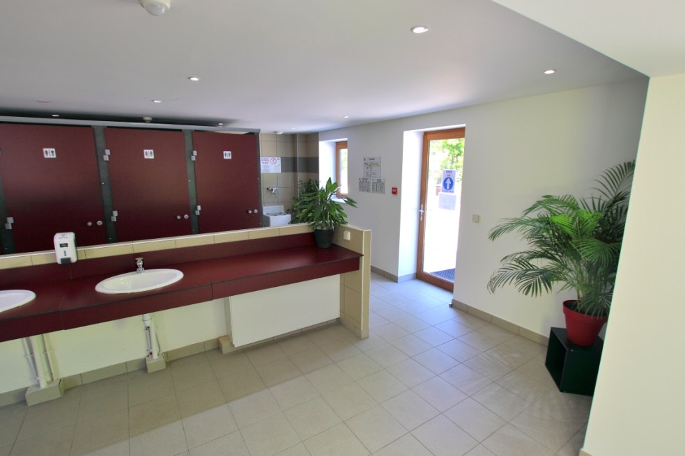 Camping Lou Gourdan - Bild 1 Camping Lou Gourdan - Bild 1