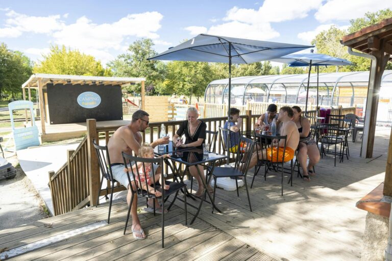 Camping Paradis Ile Du Pont - Bild 18