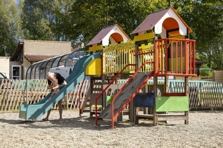 Camping Paradis Ile Du Pont - Bild 6