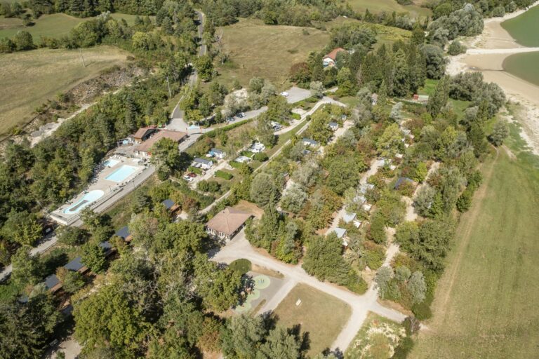 Camping Paradis Les Gorges Du Haut Bugey - Bild 6