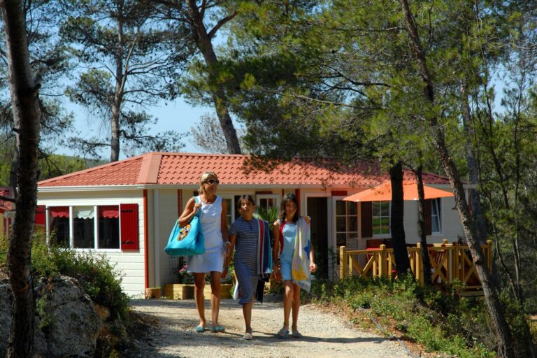 Camping Résidentiel La Pinède - Bild 3 Camping Résidentiel La Pinède - Bild 3