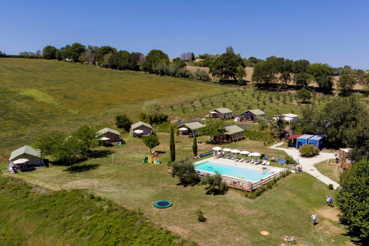 Camping Tenuta Tredici Ulivi - Bild 1 Camping Tenuta Tredici Ulivi - Bild 1