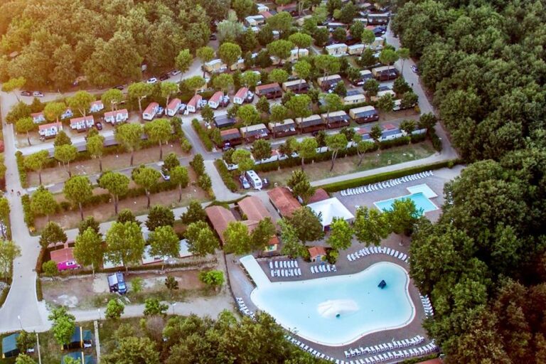 Hu I Pini Village - Bild 1 Hu I Pini Village - Bild 1