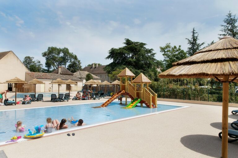 Castel Camping Château De L'epervière - Bild 2