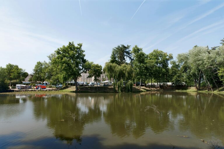 Castel Camping Château De L'epervière - Bild 3