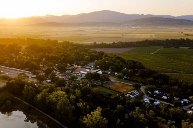 Dreiländer-camping & Freizeitpark Gugel - Bild 1 Dreiländer-camping & Freizeitpark Gugel - Bild 1