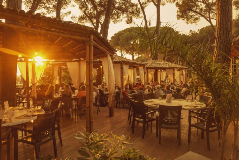 Fabulous Village - Bild 2