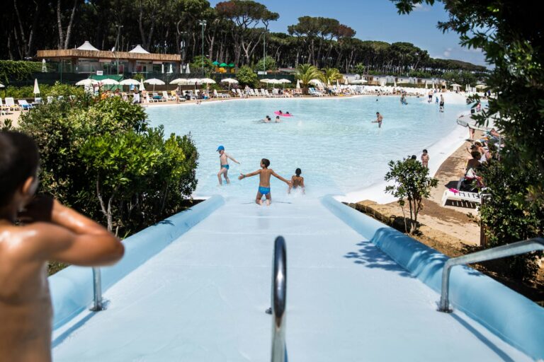 Fabulous Village - Bild 4