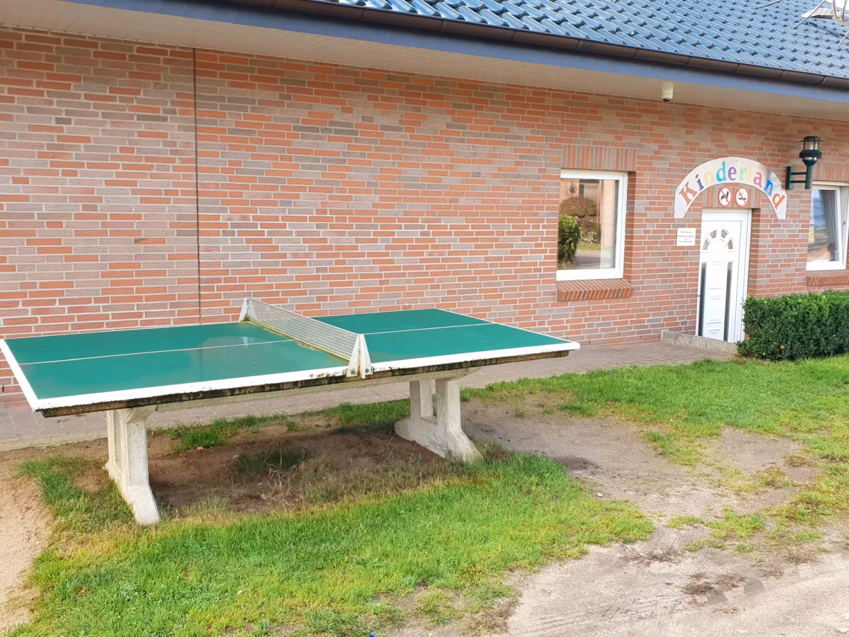 Familien Campingplatz Forellensee Tischtennis 1224x918