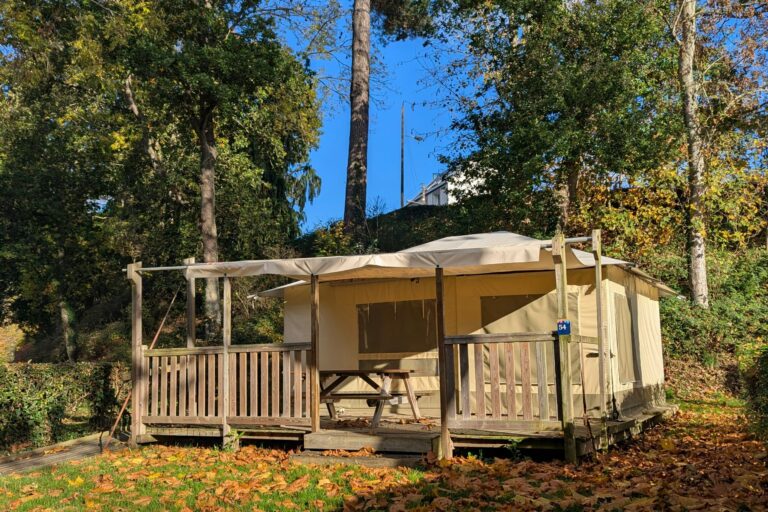 Flower Camping Des Vallées - Bild 8