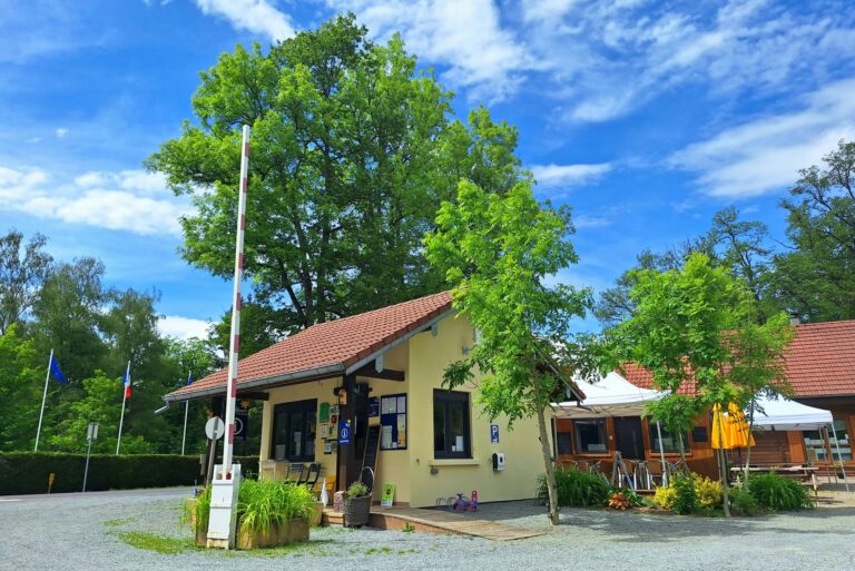 Flower Camping Du Lac De La Seigneurie - Bild 2