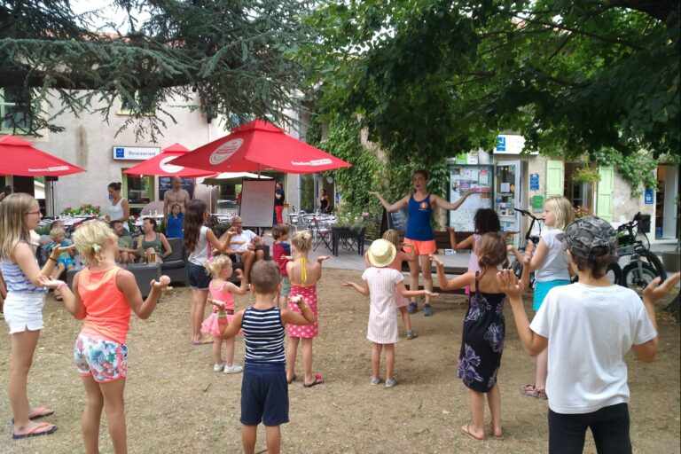 Flower Camping La Châtaigneraie - Bild 8