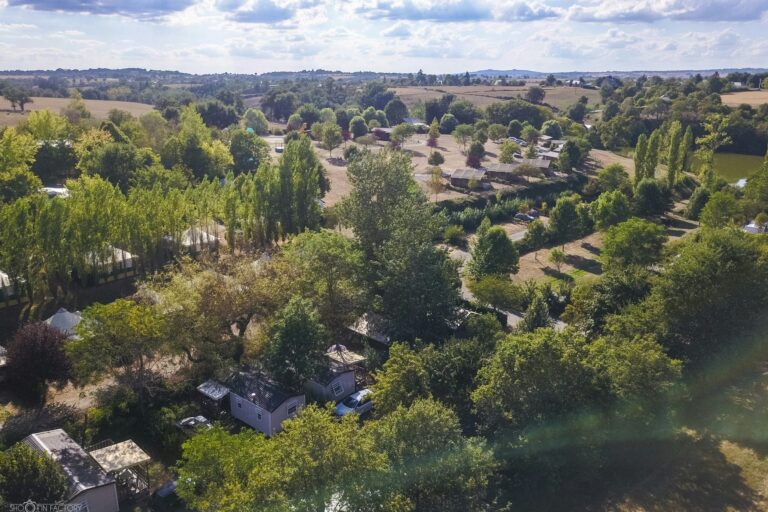 Camping Du Lac De Bonnefon - Bild 1 Camping Du Lac De Bonnefon - Bild 1