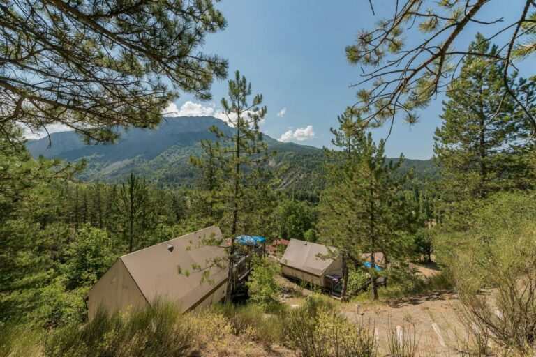 Flower Camping Le Clot Du Jay - Bild 1 Flower Camping Le Clot Du Jay - Bild 1