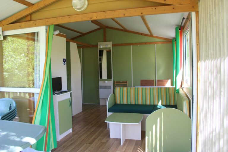 Flower Camping Le Lac De Saint-point - Bild 7