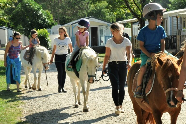 Flower Camping Les Plages De L´ain - Bild 14