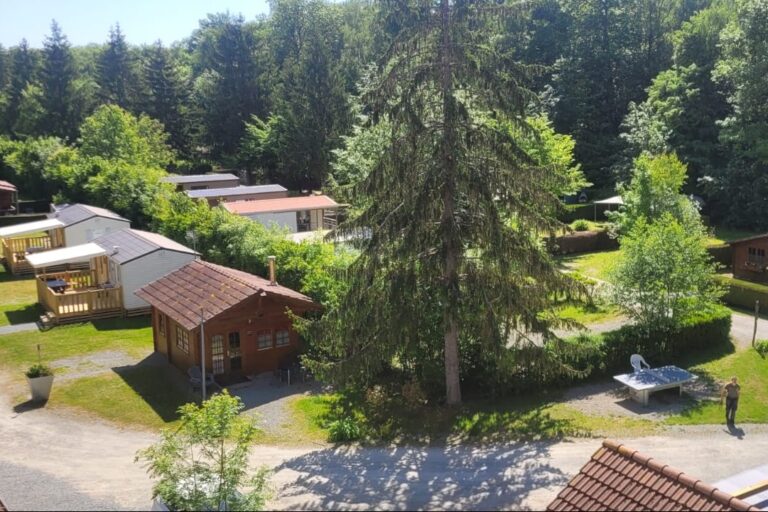 Flower Camping Du Lac De La Seigneurie - Bild 1 Flower Camping Du Lac De La Seigneurie - Bild 1