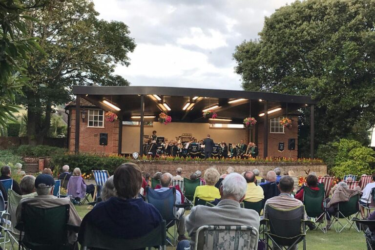 Forest Glade Holiday Park - Bild 7